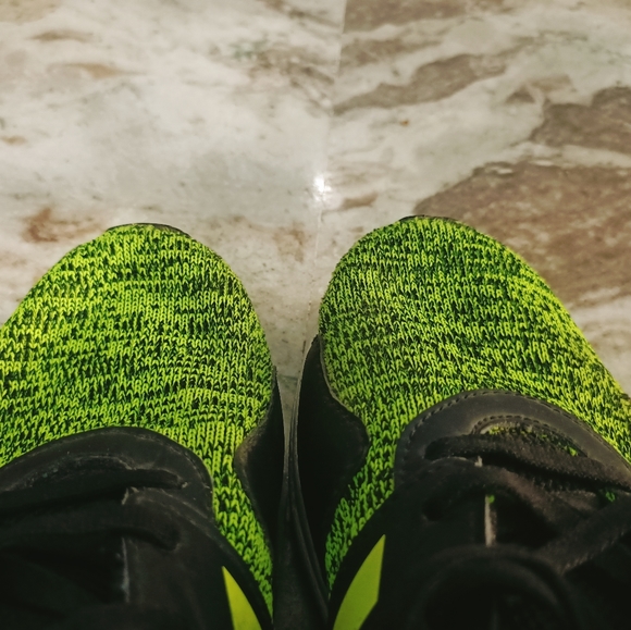 Adidas - Picture 4 of 10